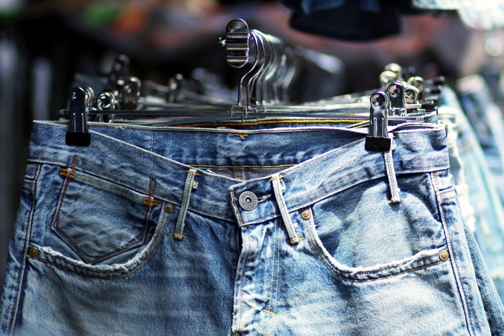 Robuste Jeans – Für die Baustelle und Alltag